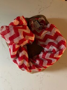 Fun Chevron print women’s scarf